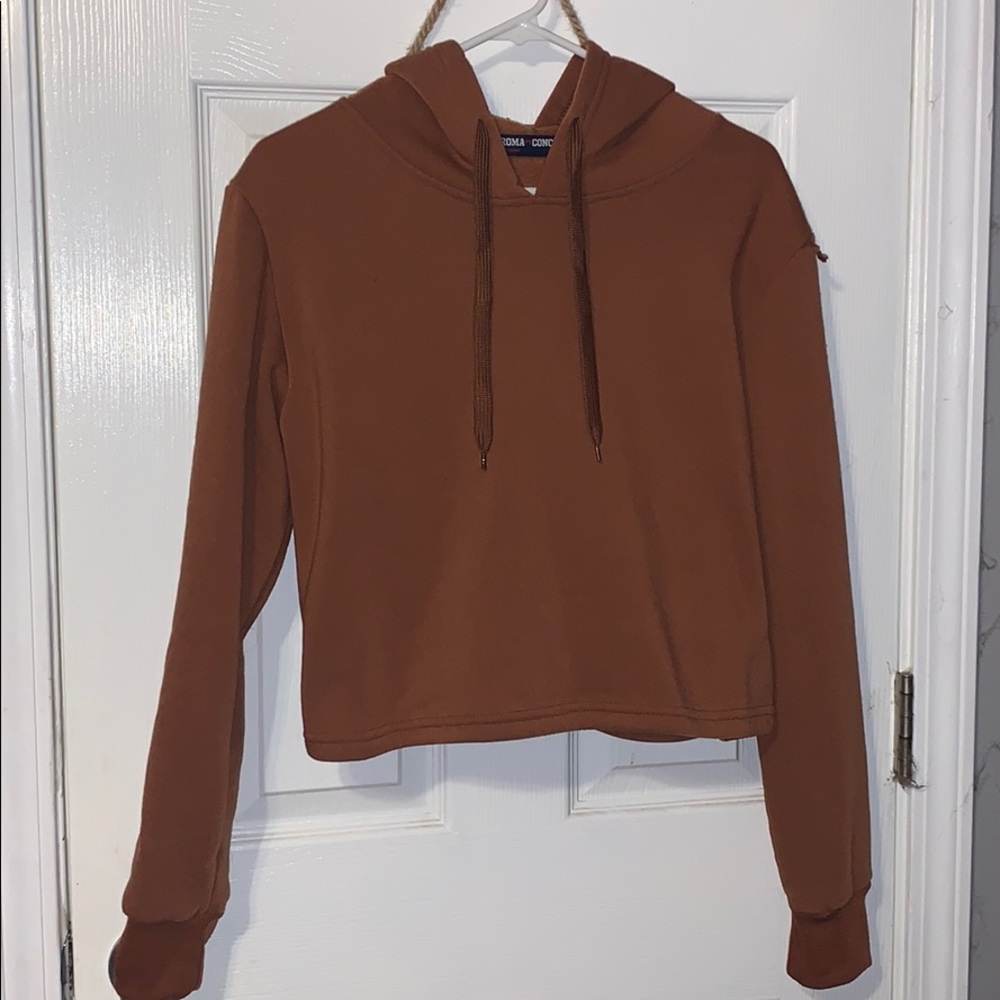 cropped hoodie